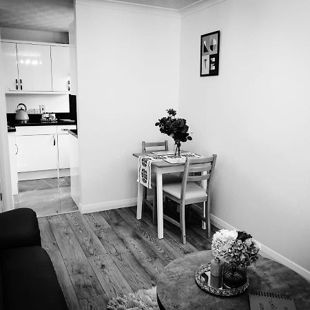סאות'אנד און סי Luxury 1 Bed Close To Town Centre With Free Parking מראה חיצוני תמונה