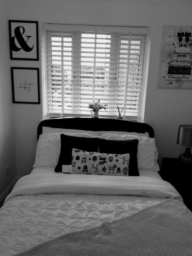 סאות'אנד און סי Luxury 1 Bed Close To Town Centre With Free Parking מראה חיצוני תמונה